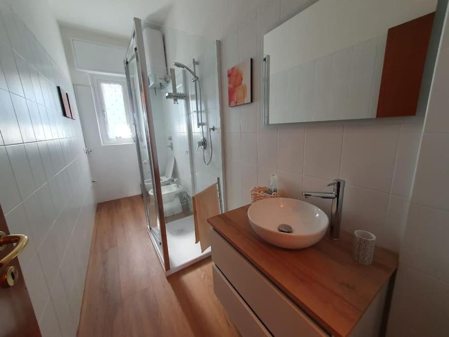 Sunhouse - Nuovo Accogliente Bilocale Apartment Milan Luaran gambar